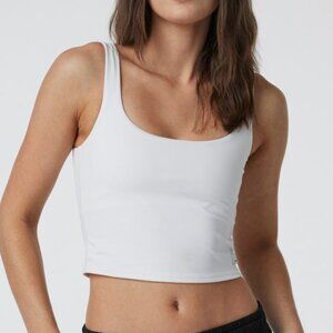 Vuori Daily Crop Tank - White - Size Small